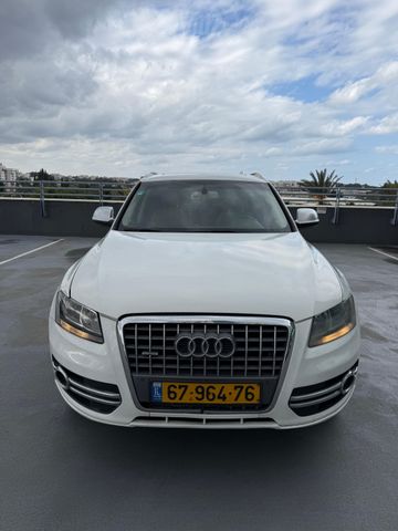 אאודי Q5