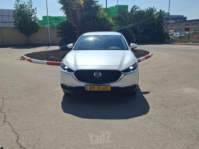 מאזדה CX-30