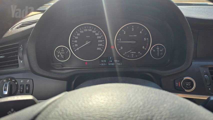 ב מ וו X3