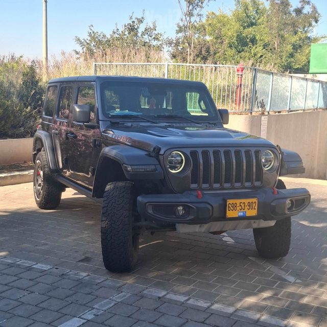 מודעת רכב ג'יפ רנגלר