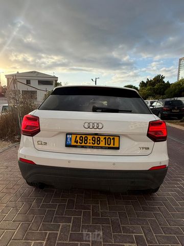 אאודי Q2