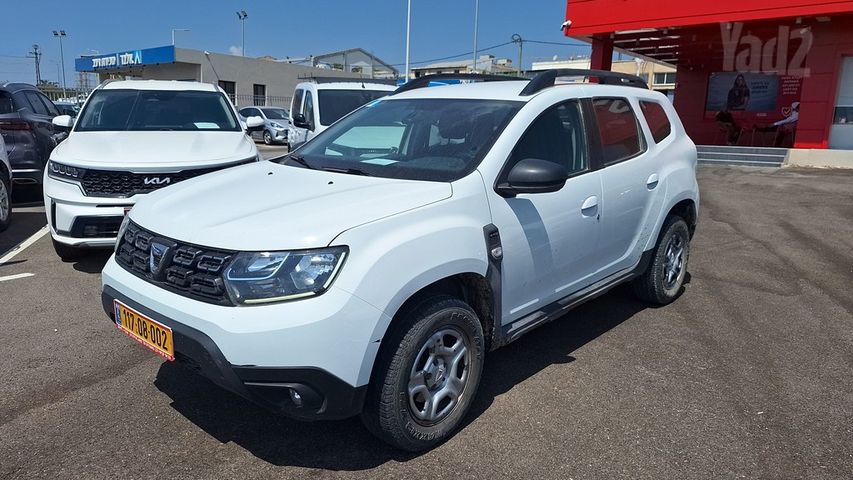 דאסטר 4X4 Laureate ידני בנזין 1.3 (131 כ״ס)