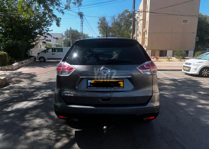 ניסאן אקס טרייל