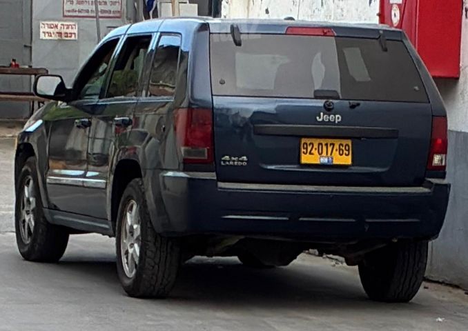 גרנד צ'ירוקי Laredo אוט׳ בנזין 3.7 (209 כ״ס)