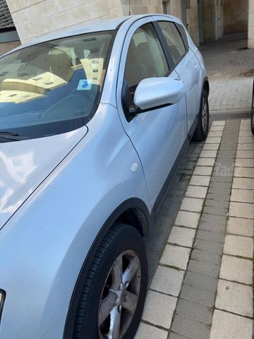 קשקאי 4X2 Acenta אוט׳ 5 מק 2.0 (140 כ״ס) [2007-2010]