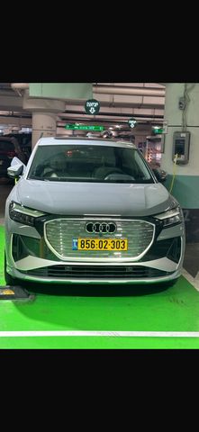 אאודי Q4 e-tron