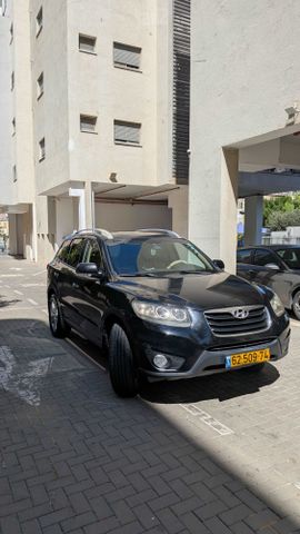 יונדאי סנטה פה