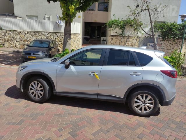 מודעת רכב מאזדה CX-5