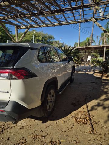 טויוטה RAV4