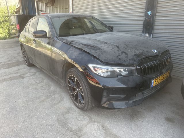 מודעת רכב ב מ וו סדרה 3