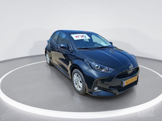 מודעת רכב טויוטה יאריס 2