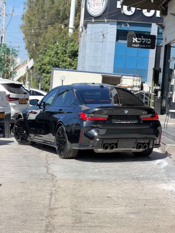 ב מ וו M3