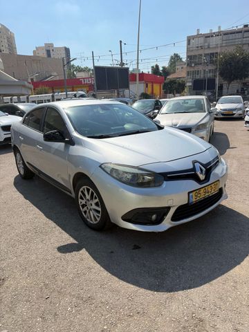 רנו פלואנס