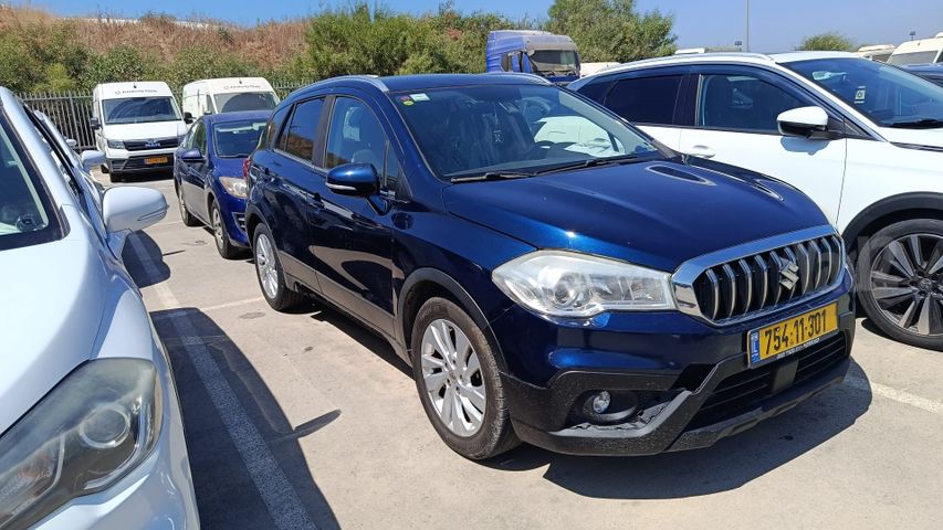 קרוסאובר GLX אוט׳ 1.4 (140 כ״ס)
