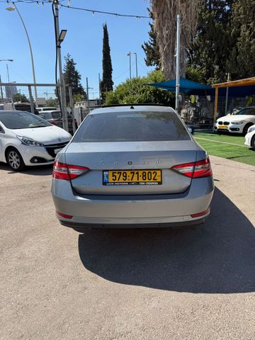 סקודה סופרב