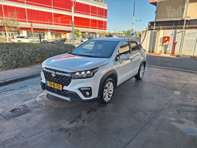 סוזוקי S-Cross