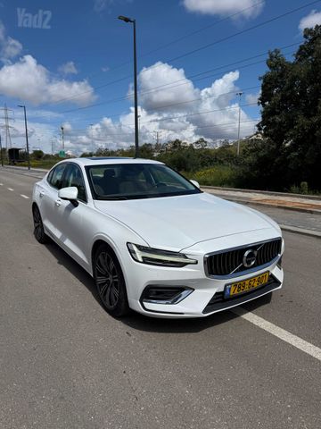וולוו S60