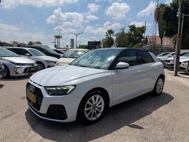 מודעת רכב אאודי A1