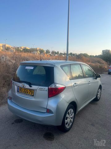 טויוטה ורסו-S
