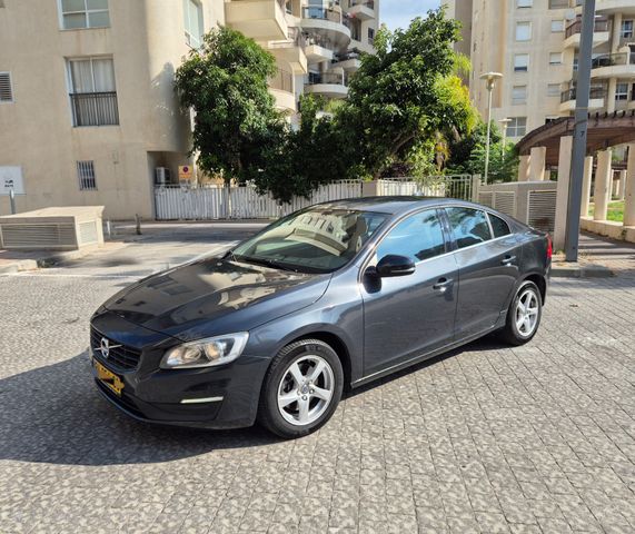 מודעת רכב וולוו S60