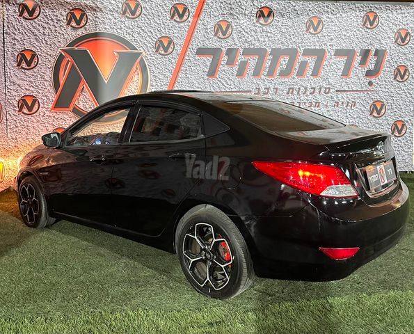 יונדאי אקסנט i25
