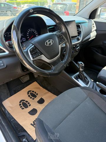יונדאי אקסנט i25