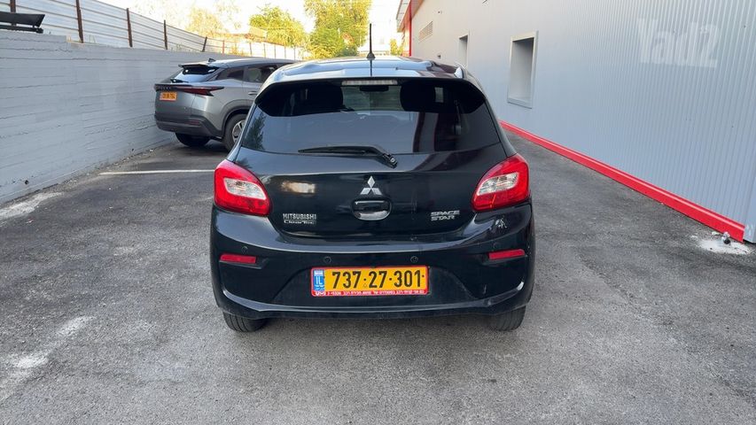 מיצובישי ספייס סטאר