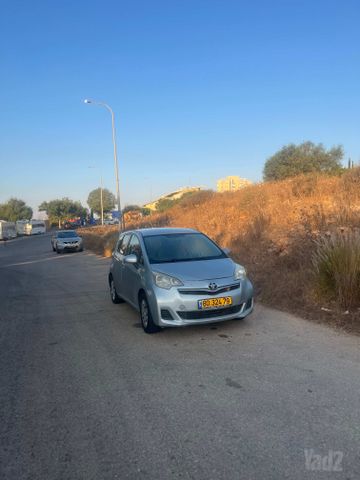 טויוטה ורסו-S