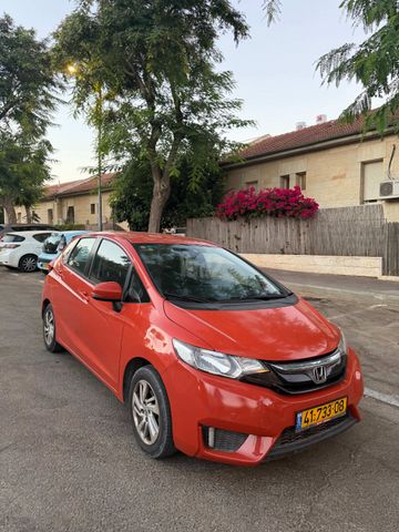 מודעת רכב הונדה ג'אז