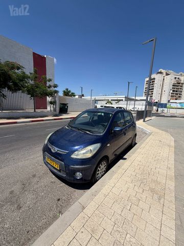 יונדאי i10