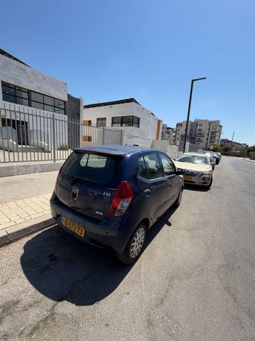 יונדאי i10