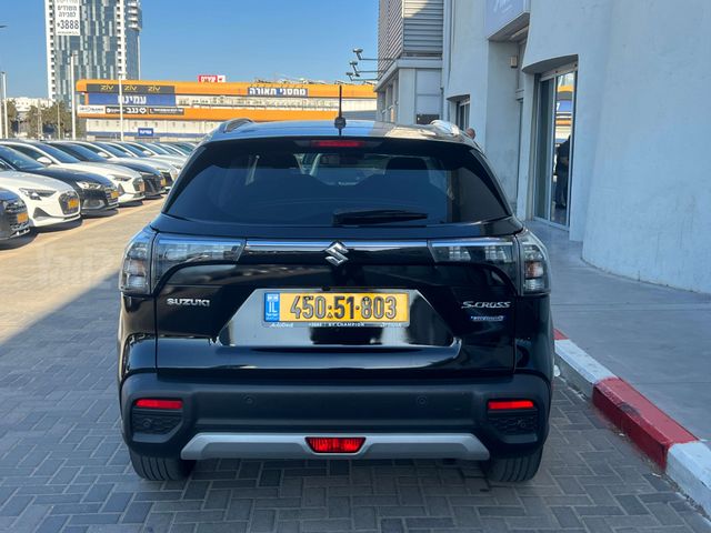 סוזוקי S-Cross