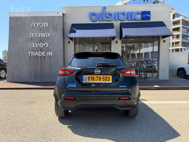 ניסאן ג'וק