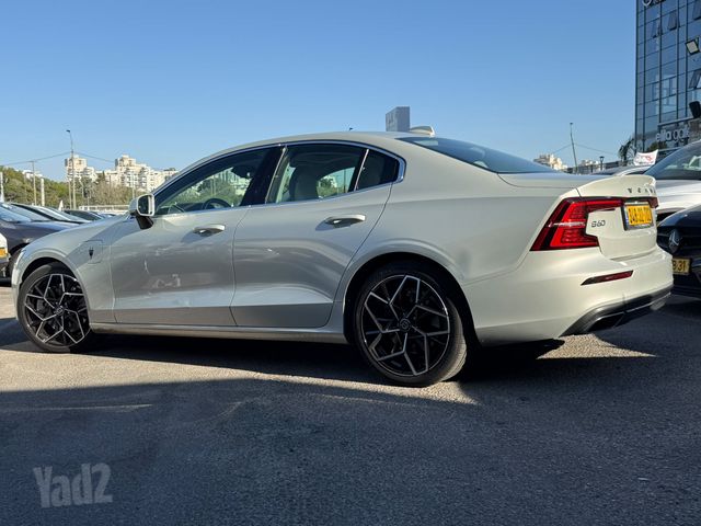 וולוו S60