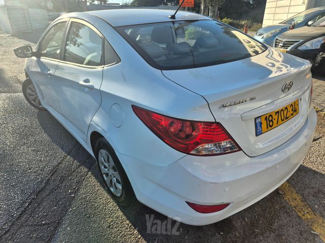 יונדאי אקסנט i25