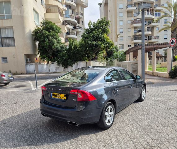 וולוו S60