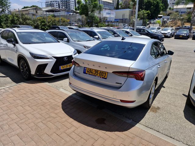 סקודה אוקטביה