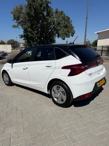 יונדאי i20