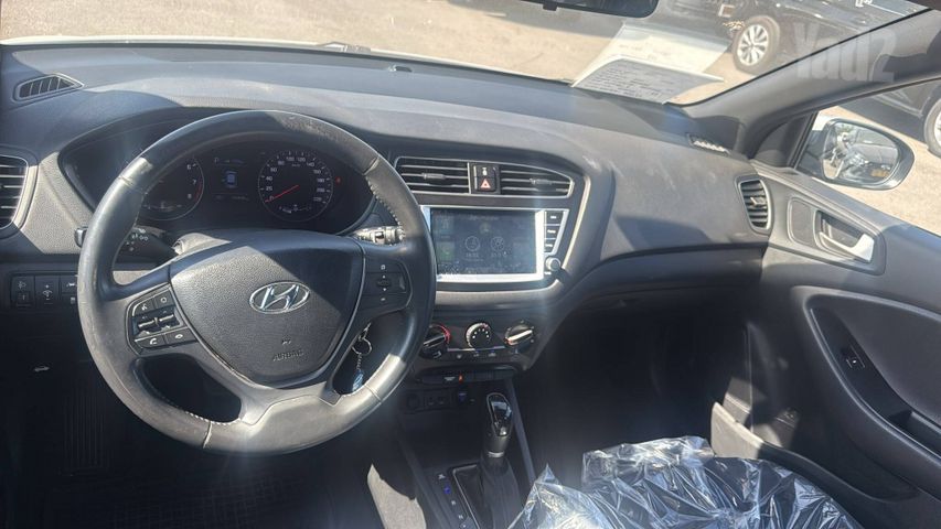 יונדאי i20