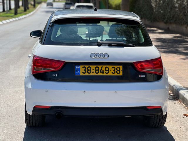 אאודי A1