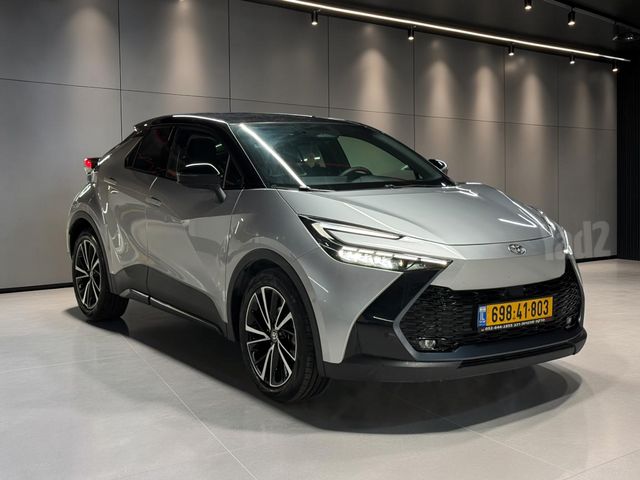 טויוטה C-HR