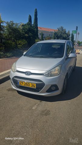 יונדאי i10