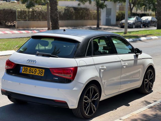 אאודי A1