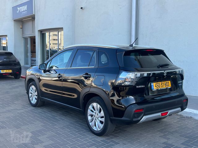 סוזוקי S-Cross