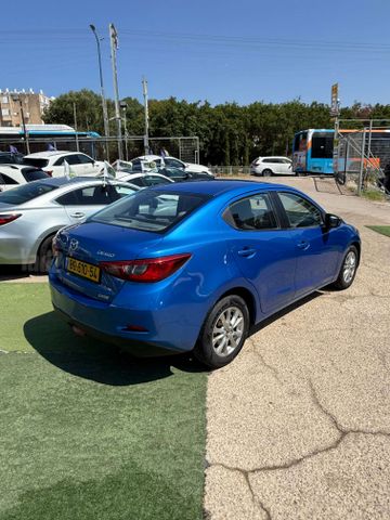 מאזדה 2