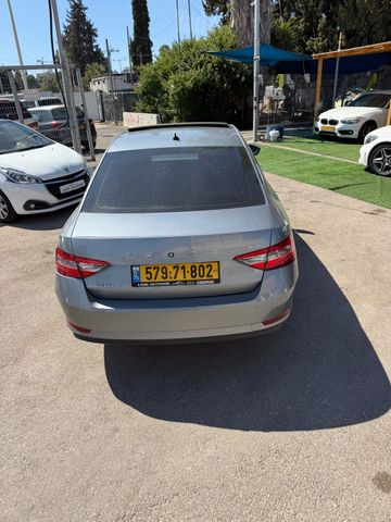 סקודה סופרב