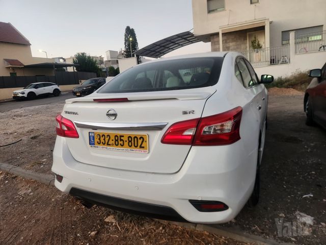ניסאן סנטרה