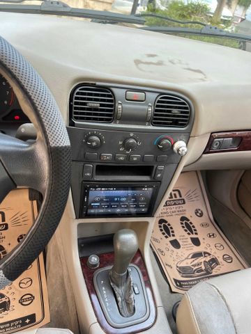 וולוו S40