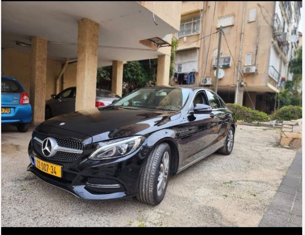 מודעת רכב מרצדס-בנץ C-class