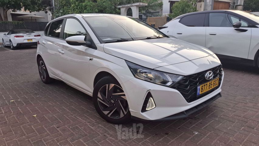 מודעת רכב יונדאי i20
